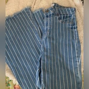 2 pair of Womans JEANS